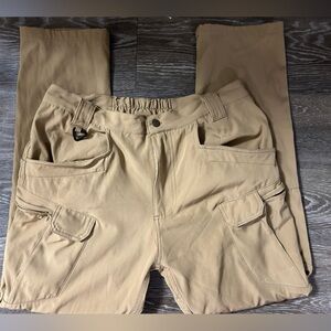 Amazon Women's Tan tactical Straight Leg Pants, size large